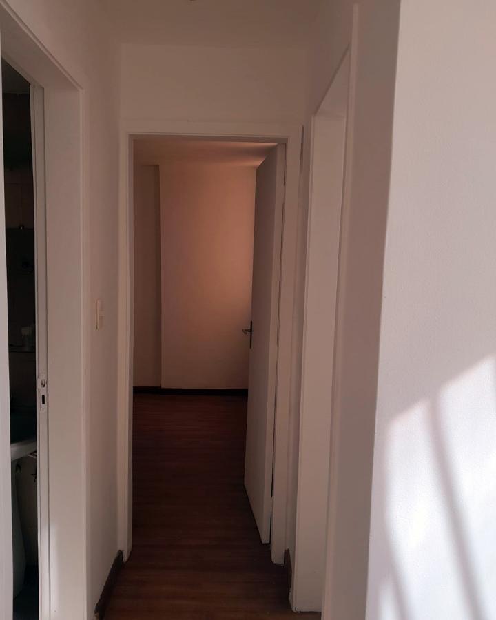 Apartamento à venda com 2 quartos, 72m² - Foto 2