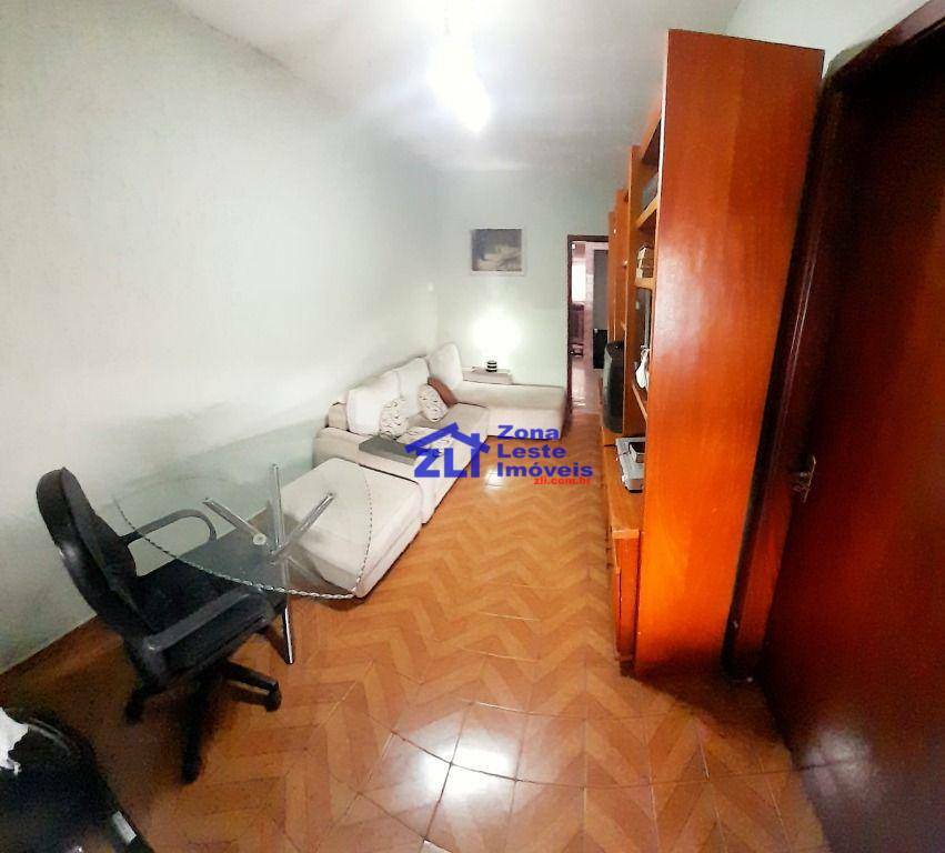 Casa à venda com 4 quartos, 160m² - Foto 3