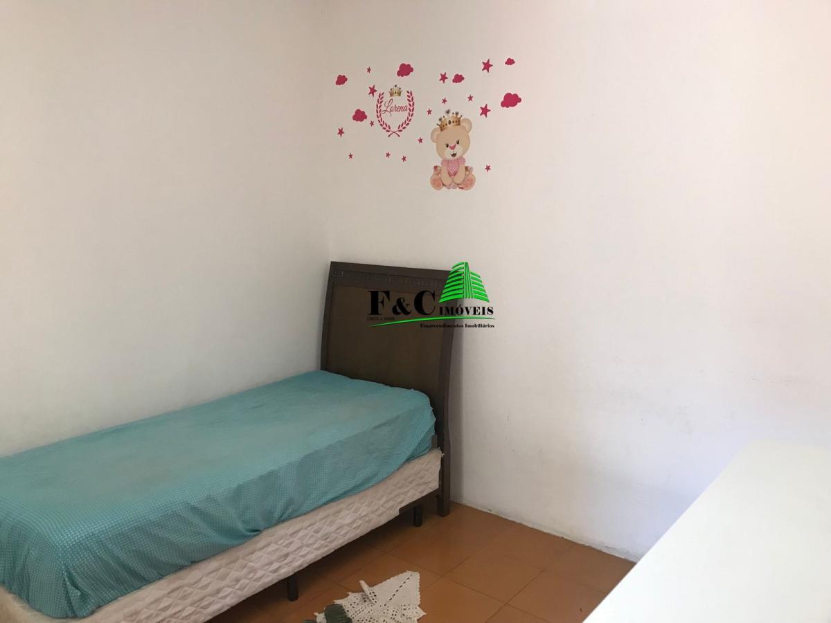 Casa à venda com 4 quartos, 250m² - Foto 26