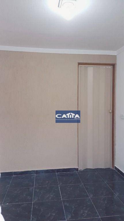 Apartamento à venda com 2 quartos, 40m² - Foto 22