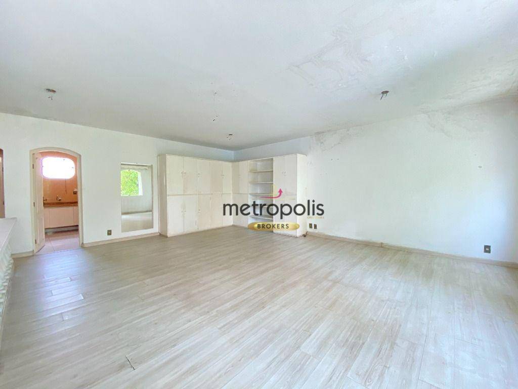 Sobrado à venda com 4 quartos, 380m² - Foto 42