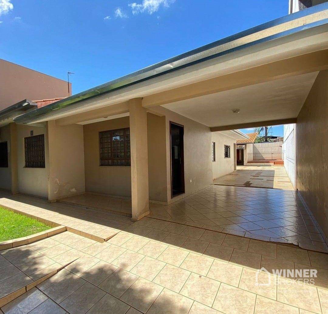 Casa, 4 quartos, 231 m² - Foto 2