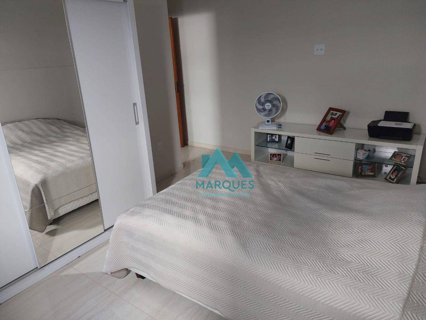 Casa à venda e aluguel com 3 quartos, 146m² - Foto 15