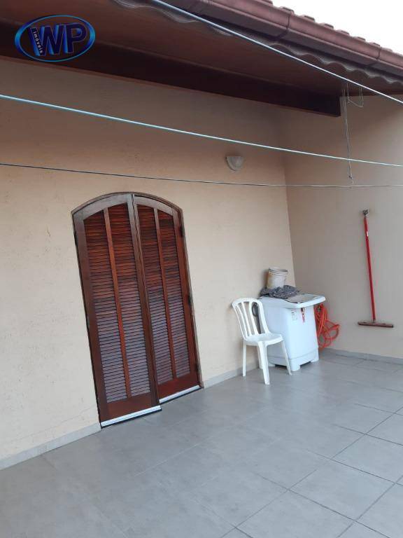 Sobrado à venda com 4 quartos, 175m² - Foto 10