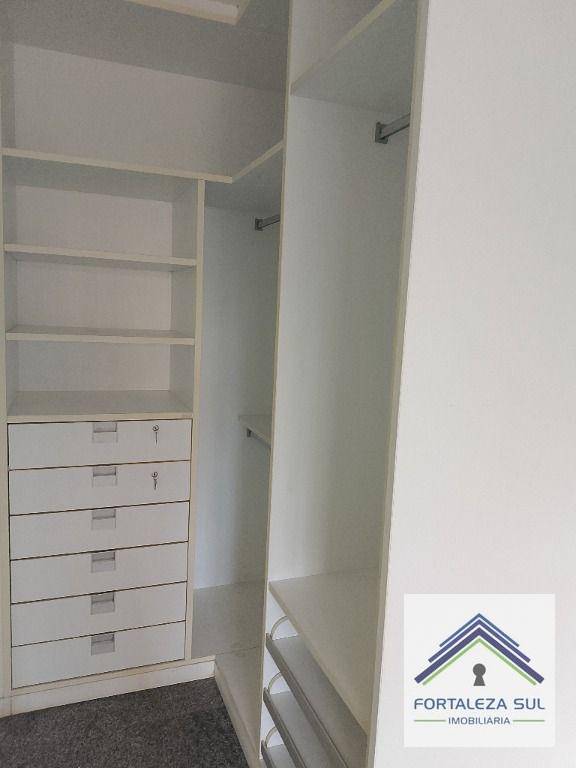 Apartamento à venda com 3 quartos, 146m² - Foto 6