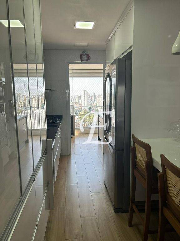 Apartamento à venda com 3 quartos, 134m² - Foto 13