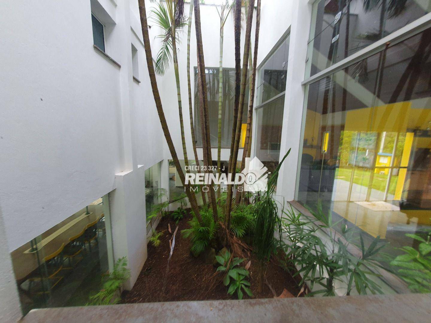 Casa de Condomínio à venda com 4 quartos, 440m² - Foto 17