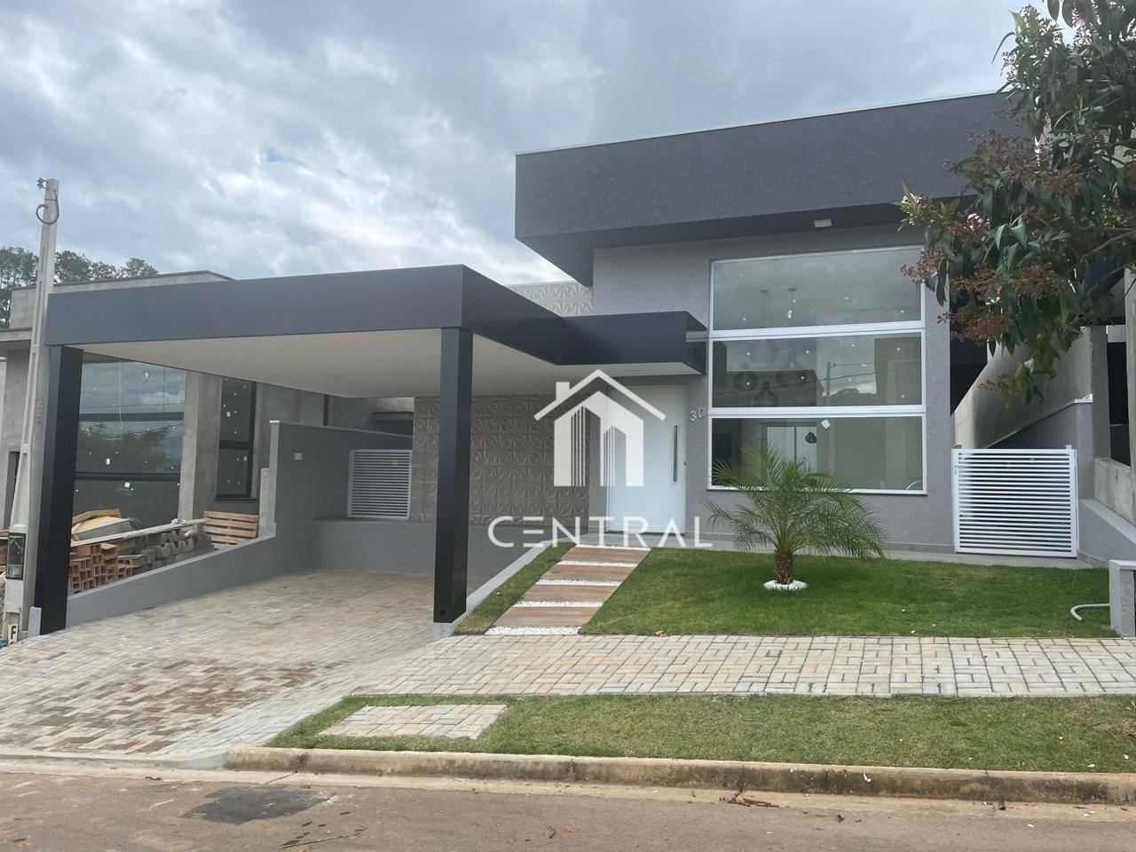 Casa de Condomínio à venda com 3 quartos, 173m² - Foto 2