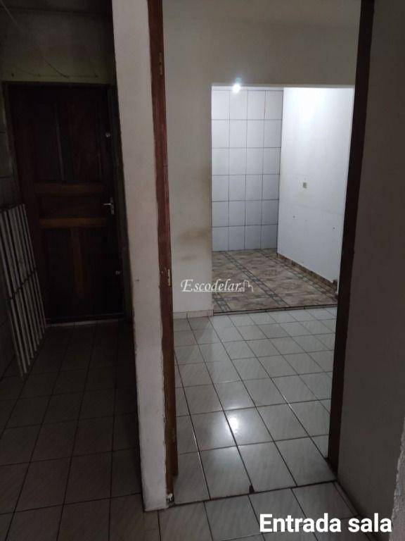Sobrado à venda com 4 quartos, 100m² - Foto 16
