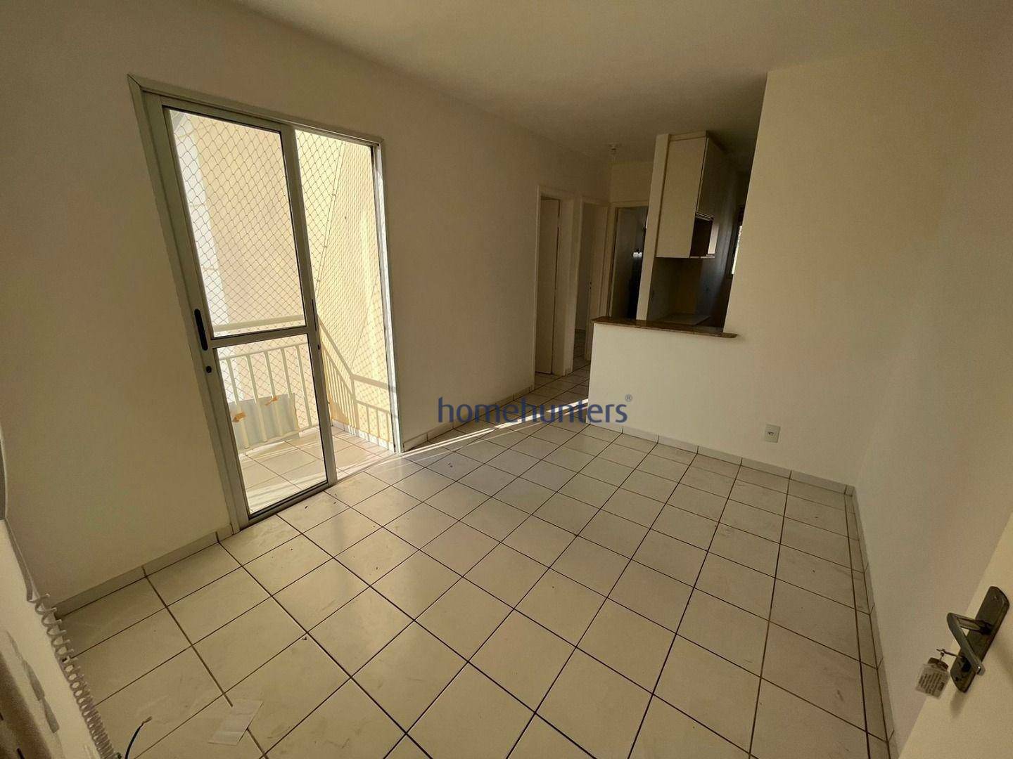 Apartamento à venda com 2 quartos, 47m² - Foto 2