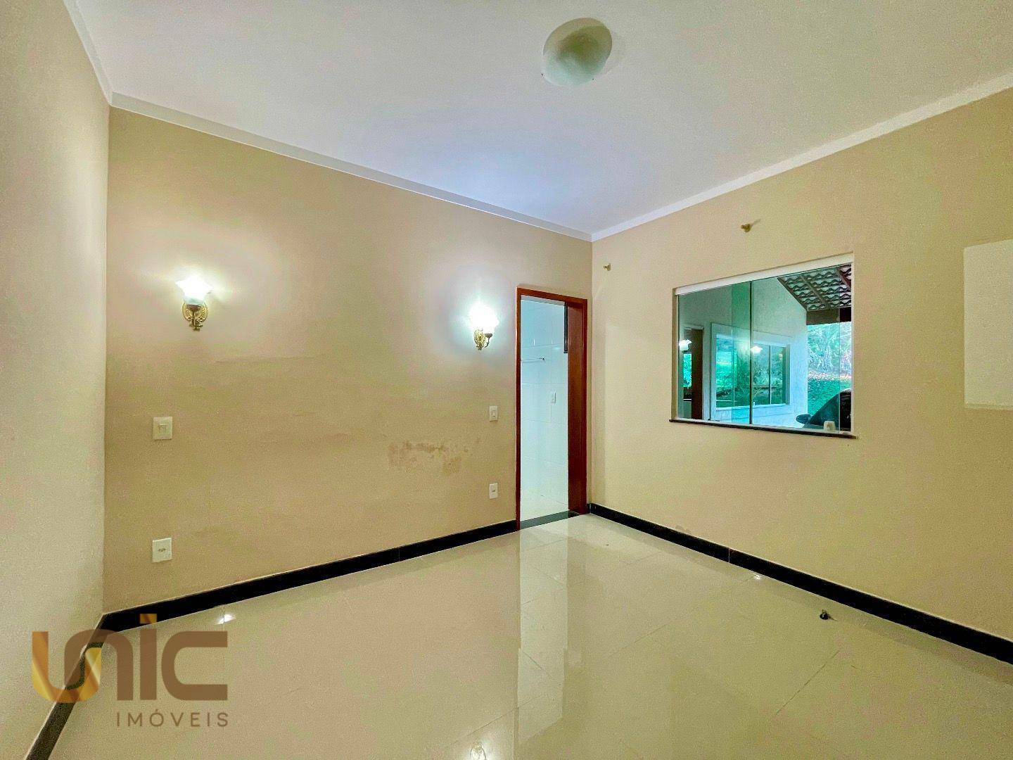 Casa de Condomínio à venda com 4 quartos, 185m² - Foto 14