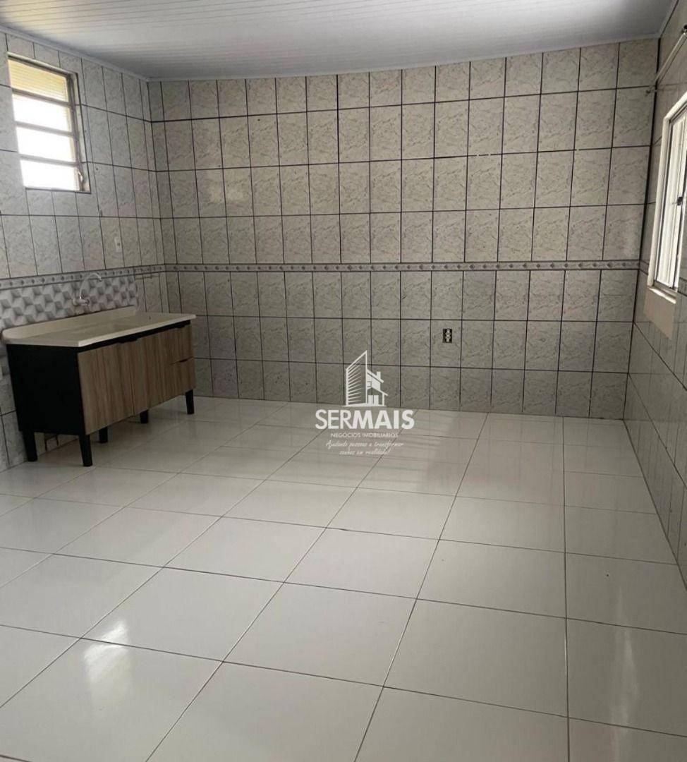 Casa à venda com 3 quartos, 851m² - Foto 2