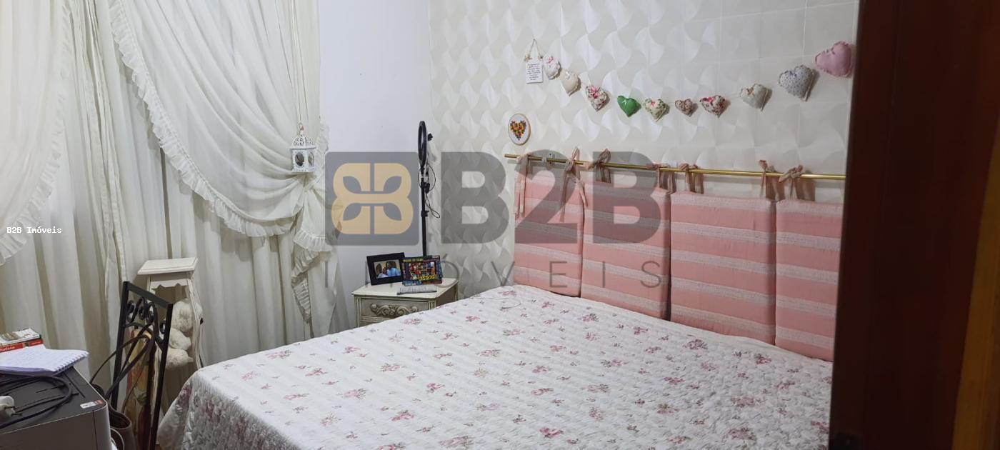 Apartamento à venda com 3 quartos, 140m² - Foto 19