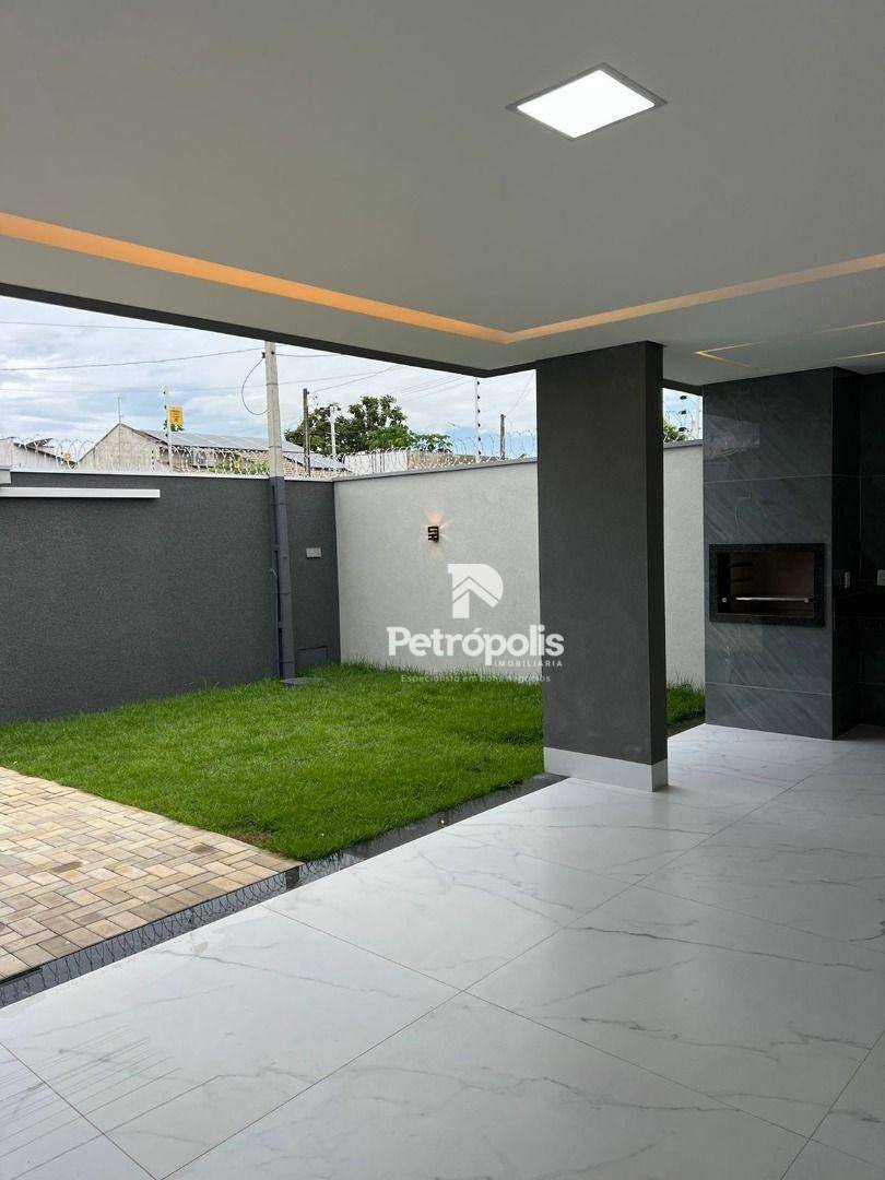 Casa à venda com 3 quartos, 180m² - Foto 2