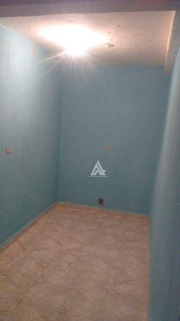 Casa à venda com 4 quartos, 190m² - Foto 23