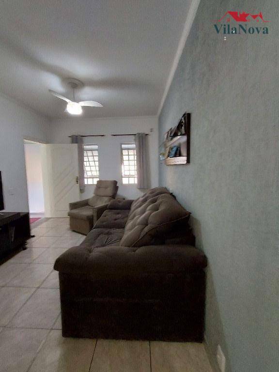 Casa à venda com 3 quartos, 199m² - Foto 17