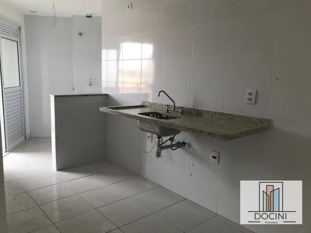 Apartamento à venda com 2 quartos, 69m² - Foto 7