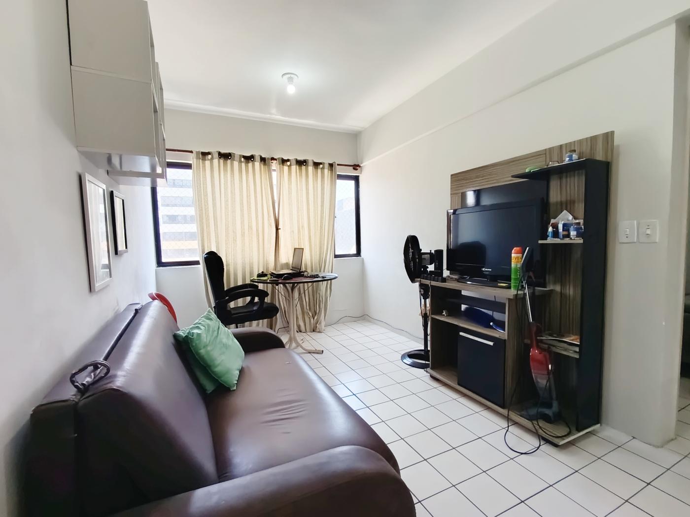 Apartamento à venda com 1 quarto, 38m² - Foto 1