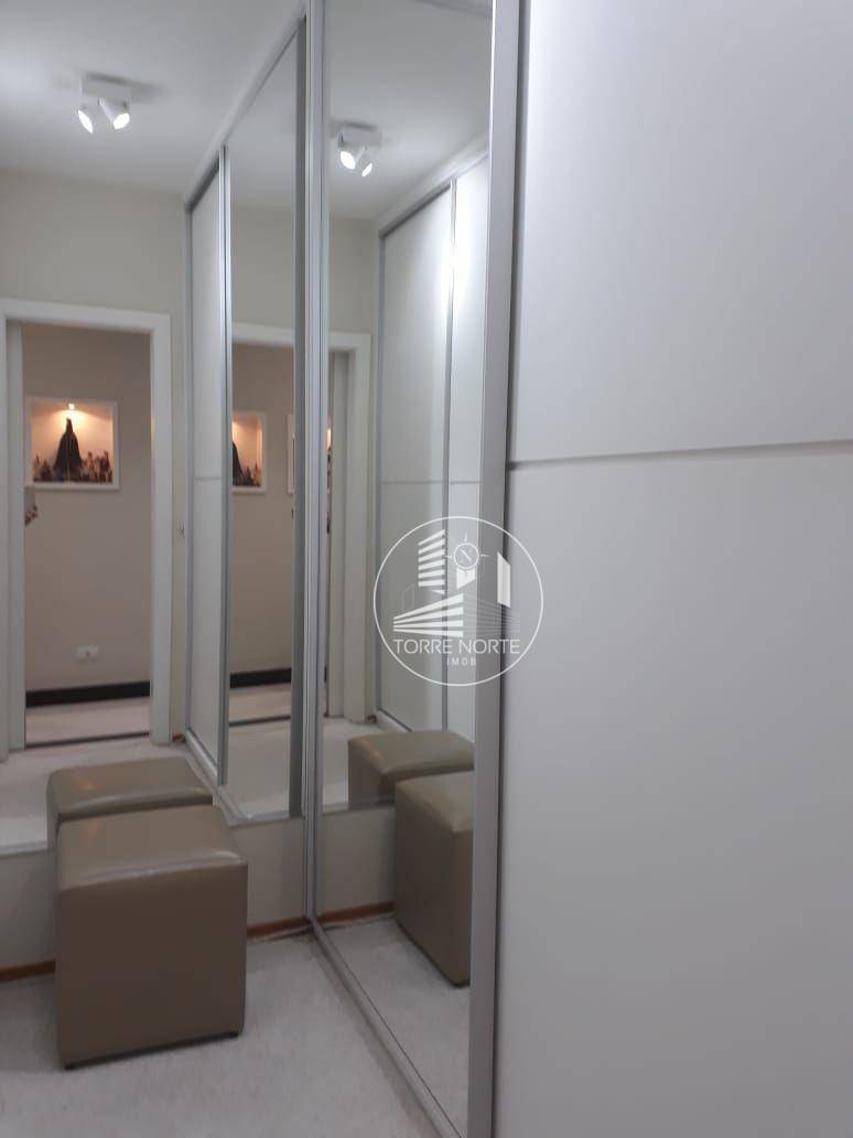 Apartamento à venda com 3 quartos, 250m² - Foto 26