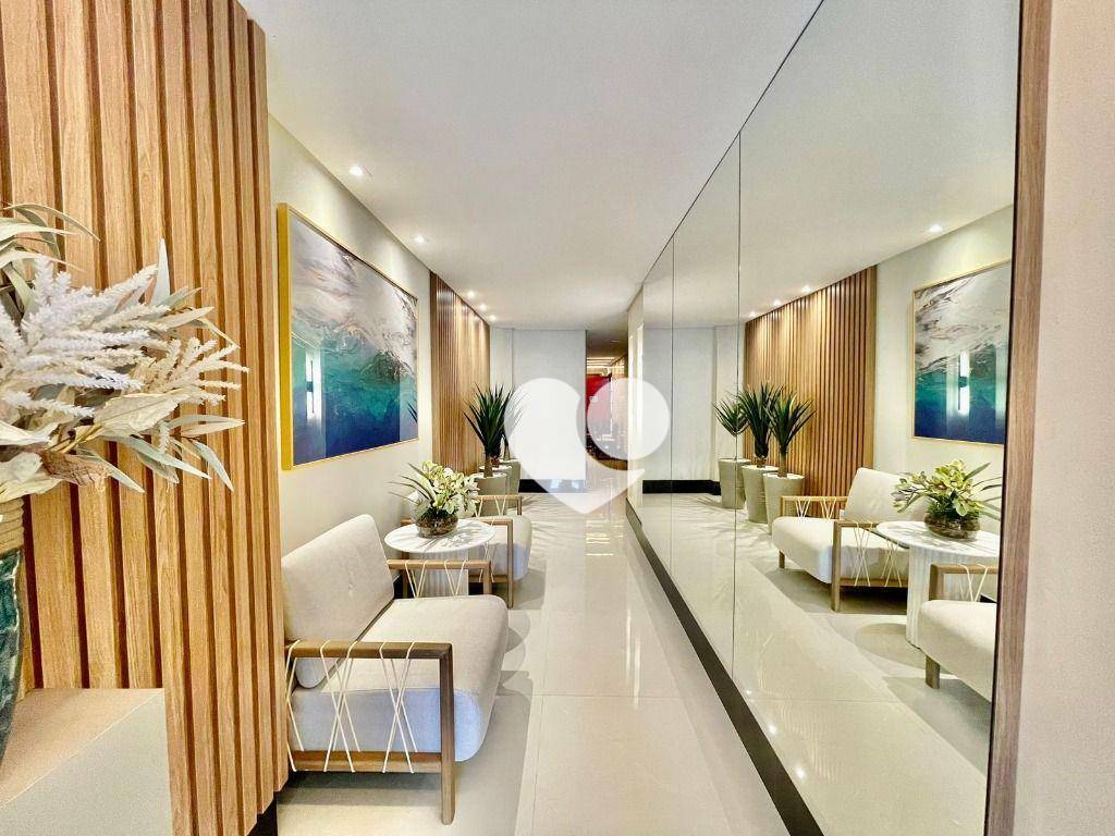 Apartamento para alugar com 3 quartos, 94m² - Foto 2