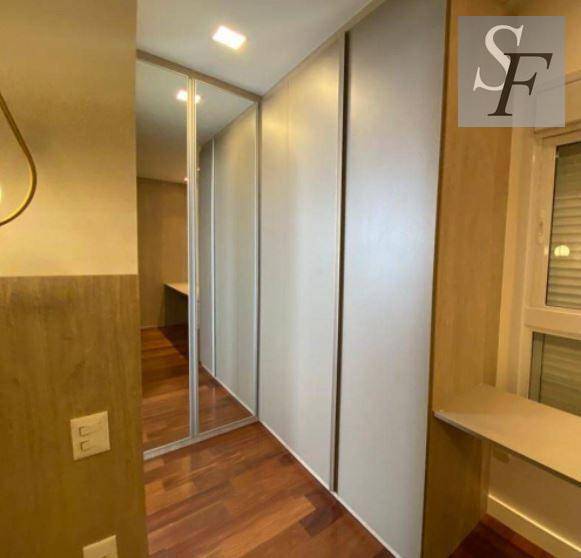 Apartamento para alugar com 4 quartos, 314m² - Foto 16