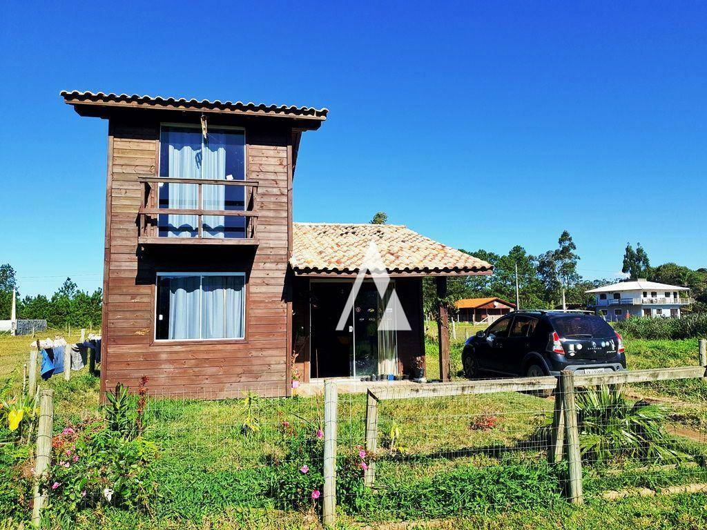 Casa de Condomínio para alugar com 2 quartos, 71m² - Foto 1