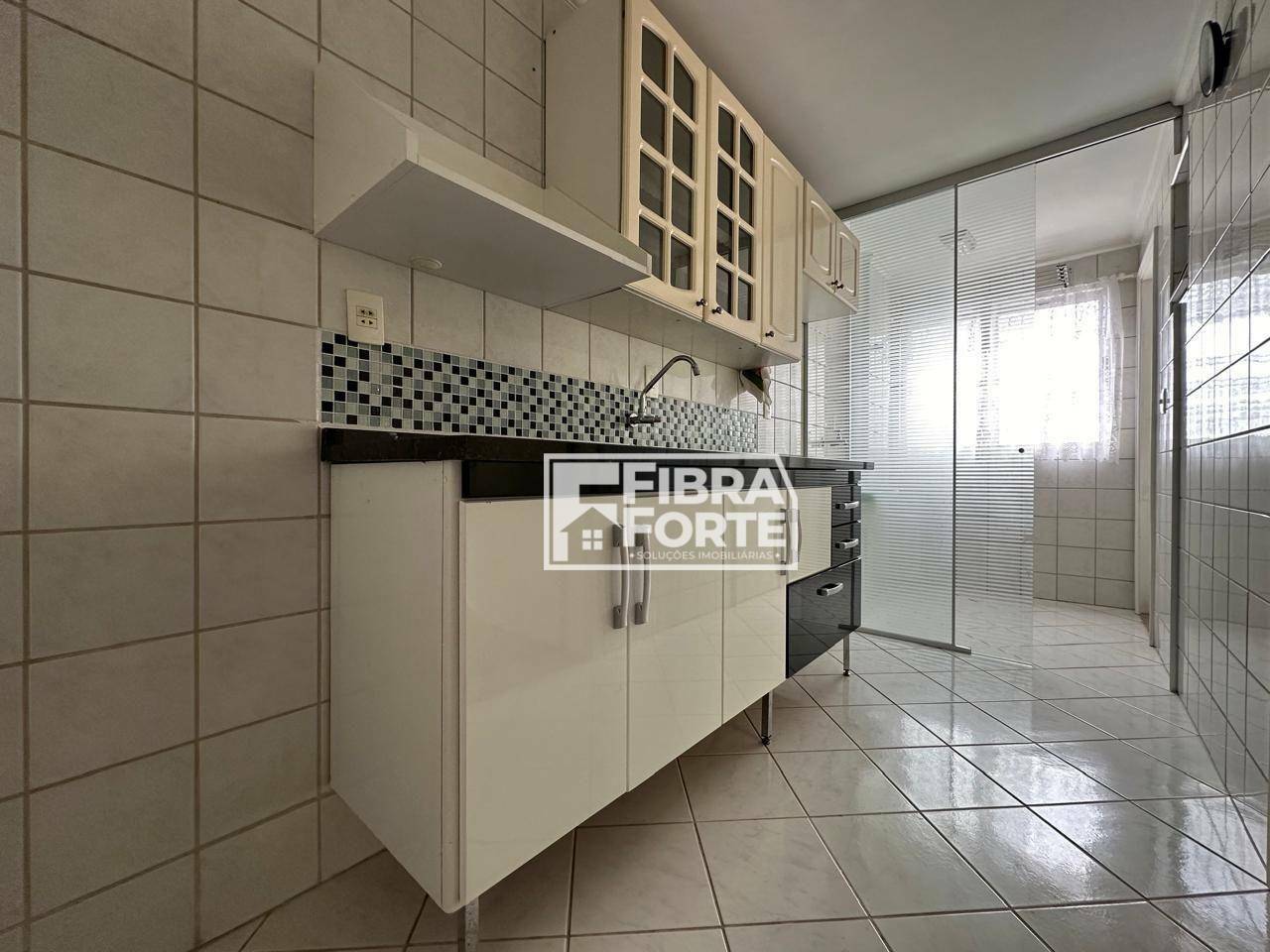 Apartamento à venda com 3 quartos, 70m² - Foto 5