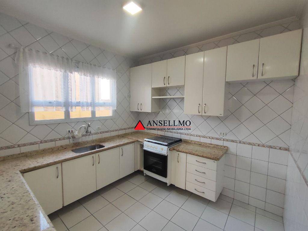 Apartamento para alugar com 3 quartos, 107m² - Foto 16