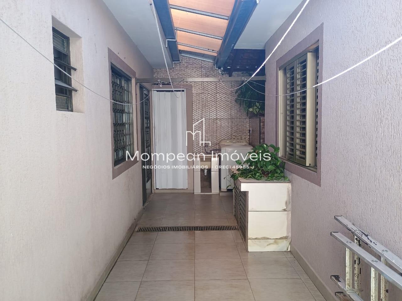 Casa à venda com 2 quartos, 141m² - Foto 4