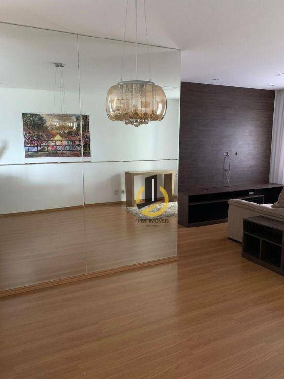 Apartamento à venda com 2 quartos, 79m² - Foto 6