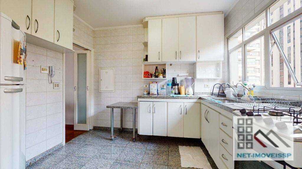 Apartamento à venda com 3 quartos, 124m² - Foto 8