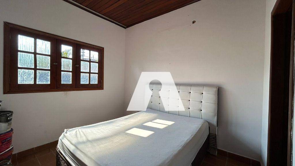 Casa de Condomínio para alugar com 3 quartos, 150m² - Foto 5