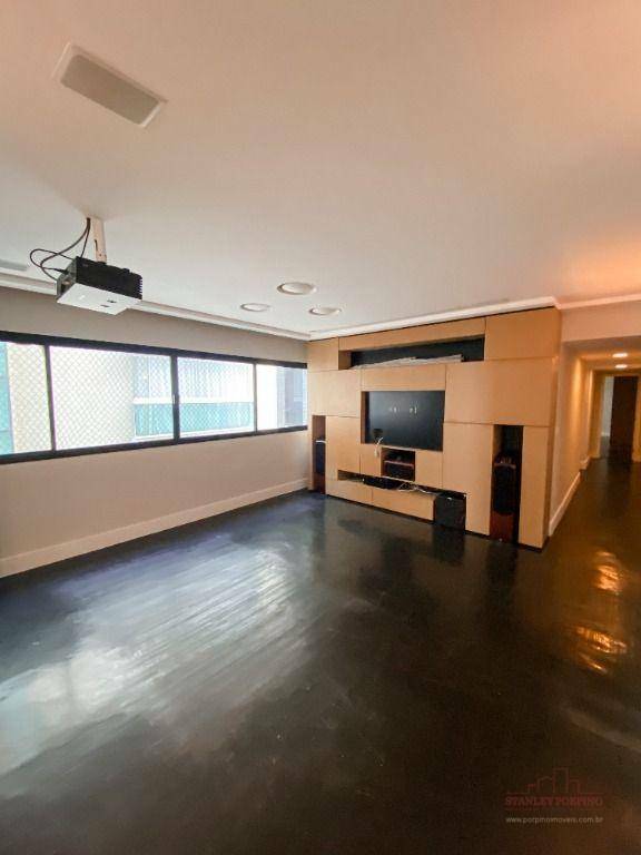 Apartamento à venda com 4 quartos, 280m² - Foto 7