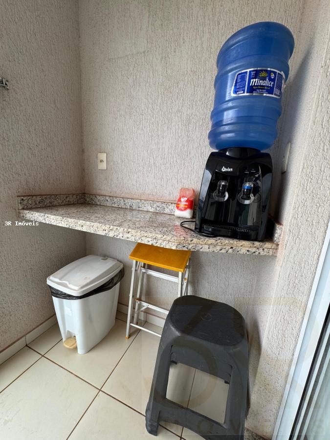 Apartamento à venda com 1 quarto, 47m² - Foto 12