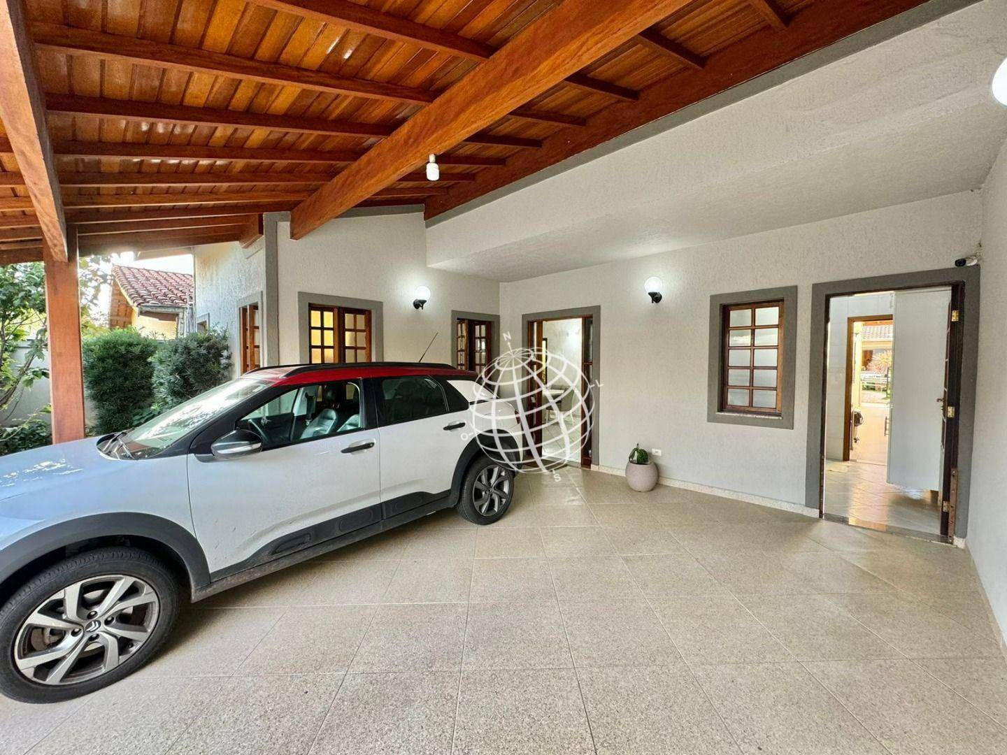 Casa à venda com 4 quartos, 246m² - Foto 6