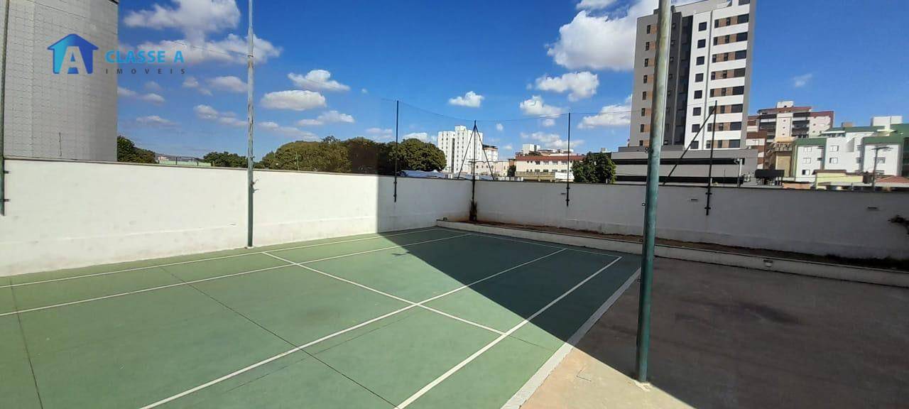 Apartamento à venda com 3 quartos, 177m² - Foto 36