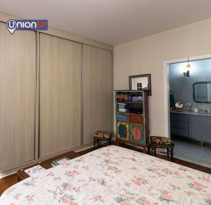 Apartamento à venda com 3 quartos, 200m² - Foto 10