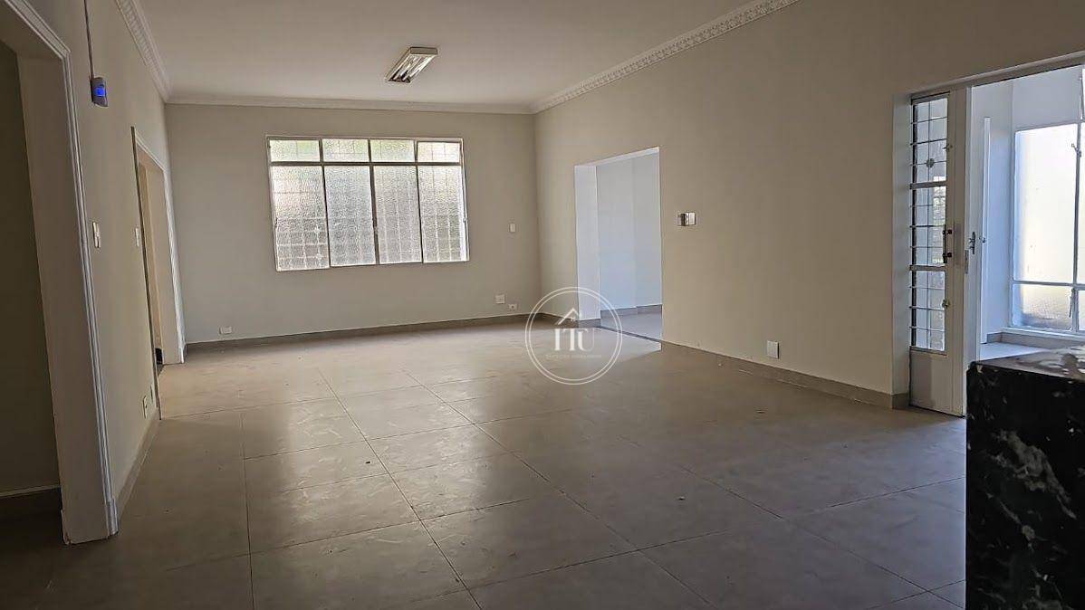 Casa para alugar com 3 quartos, 447m² - Foto 21
