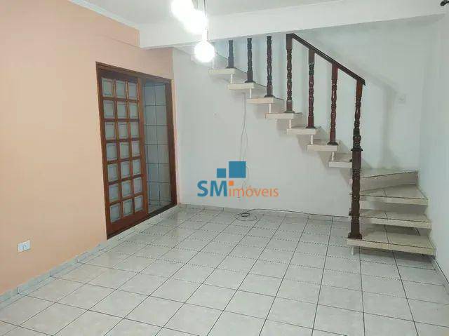 Sobrado à venda com 3 quartos, 180m² - Foto 2