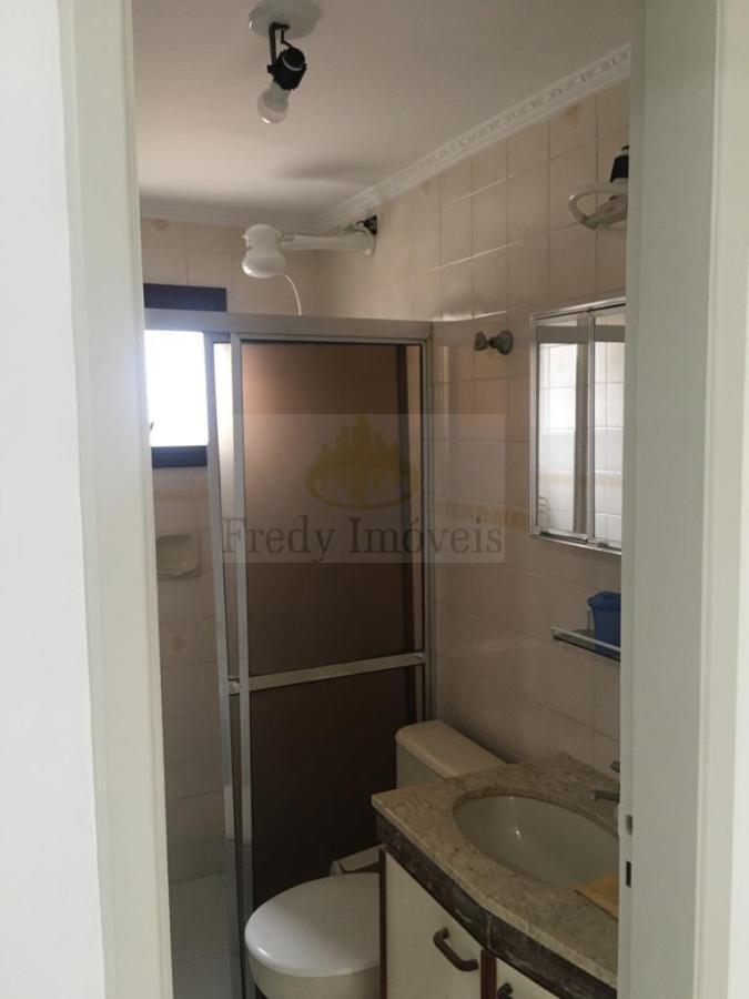 Apartamento à venda com 2 quartos, 50m² - Foto 12