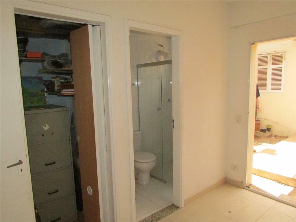 Casa à venda com 3 quartos, 236m² - Foto 13