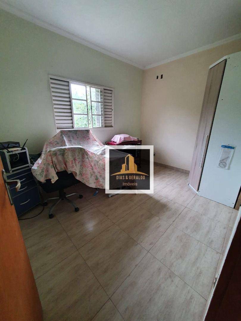 Sobrado à venda com 4 quartos, 167m² - Foto 13