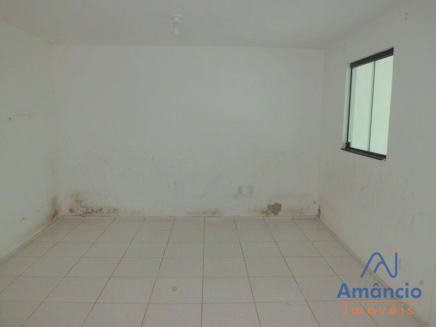 Casa à venda com 2 quartos, 92m² - Foto 10