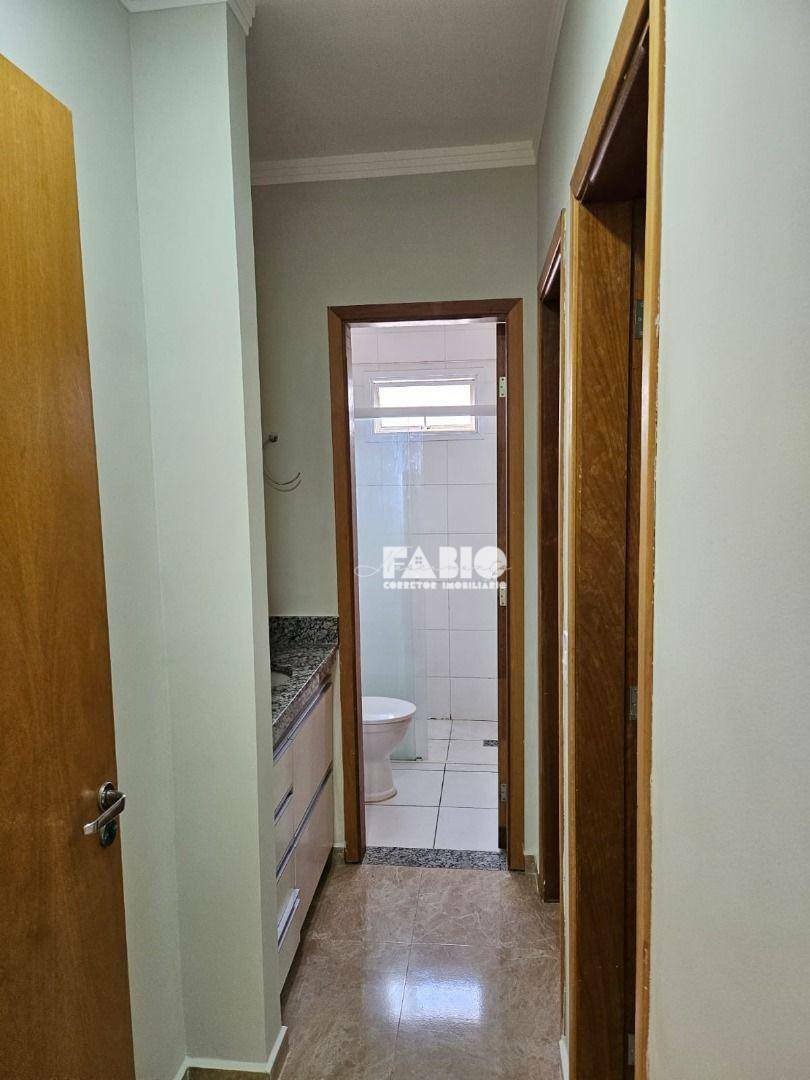 Apartamento à venda com 2 quartos, 60m² - Foto 4