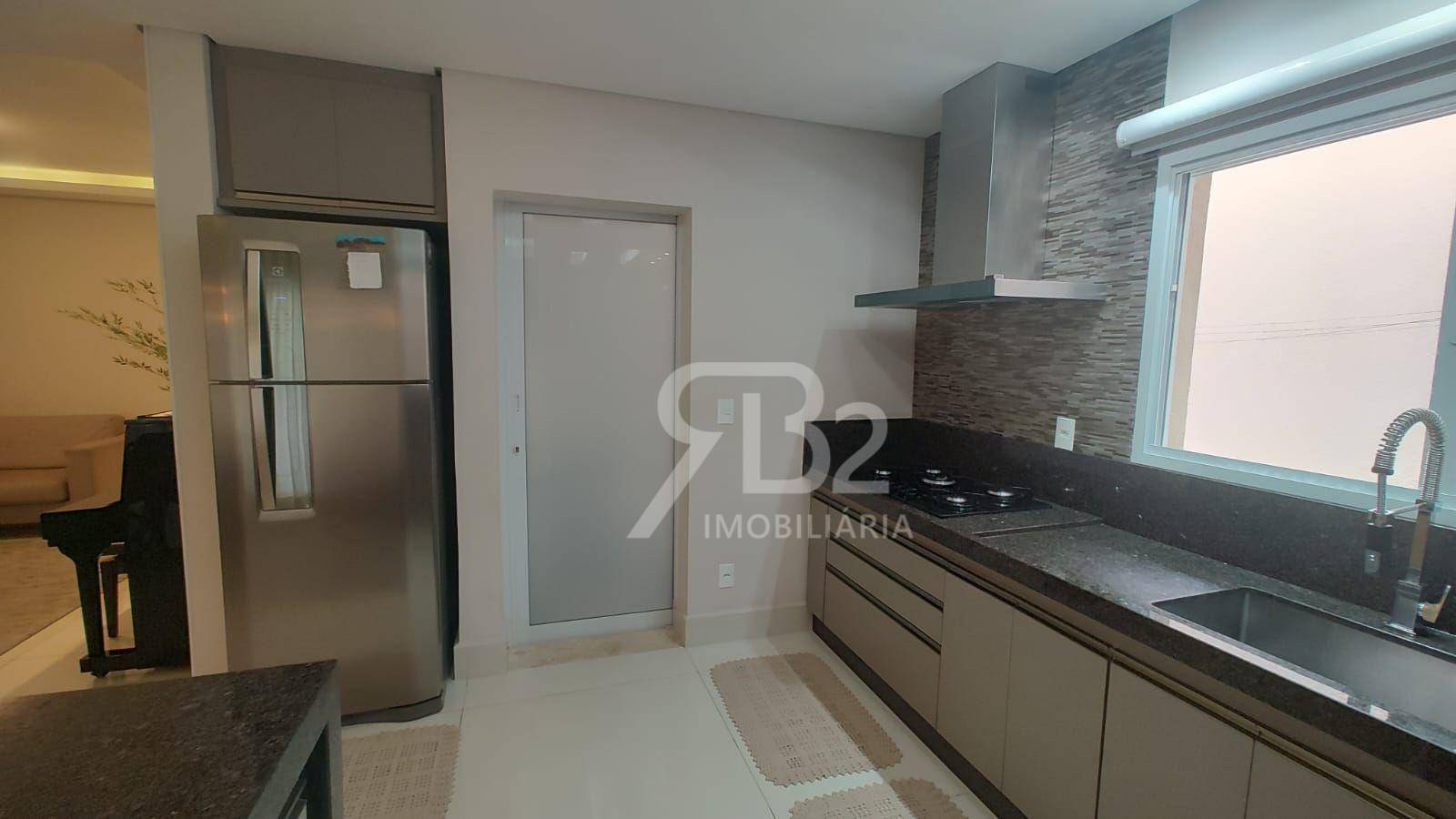 Casa à venda com 3 quartos, 189m² - Foto 11