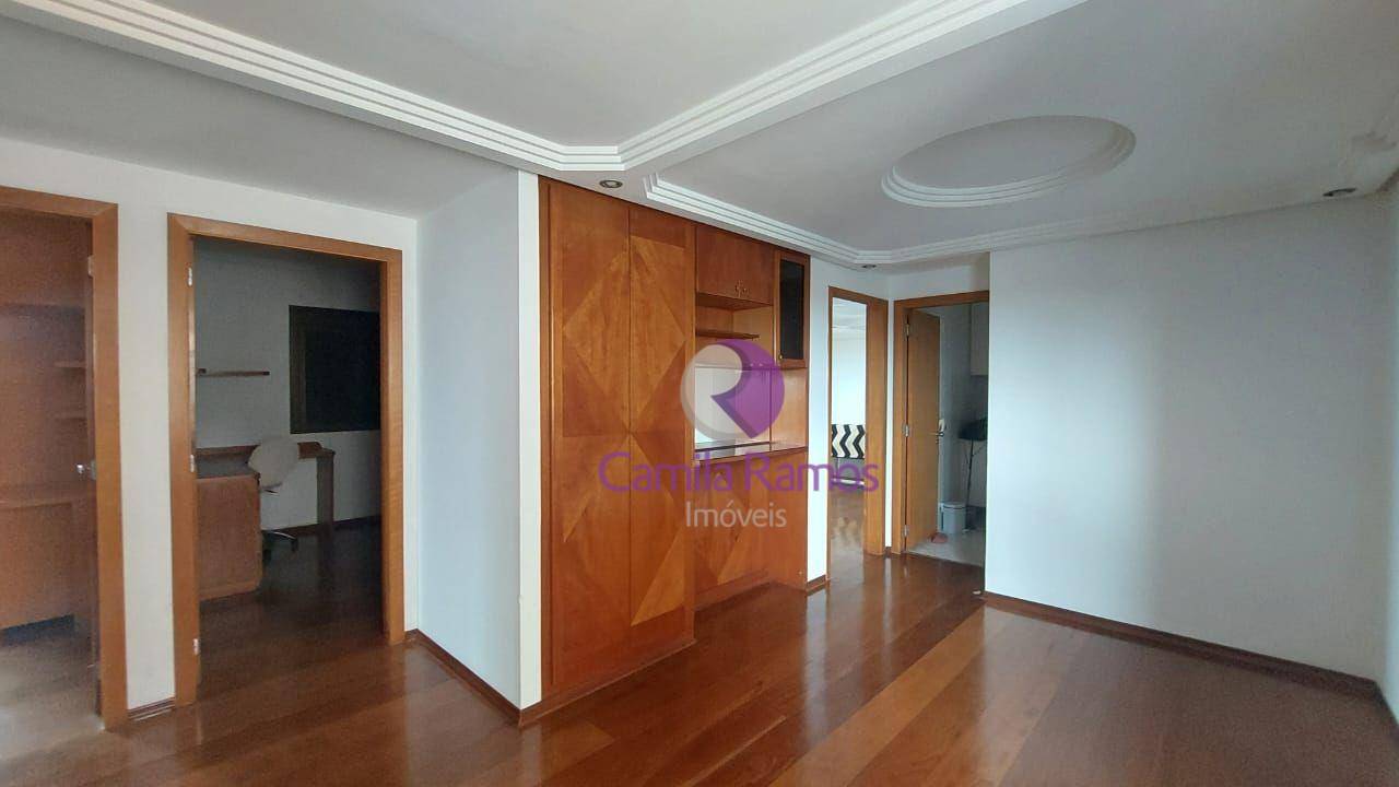 Apartamento para alugar com 3 quartos, 132m² - Foto 13