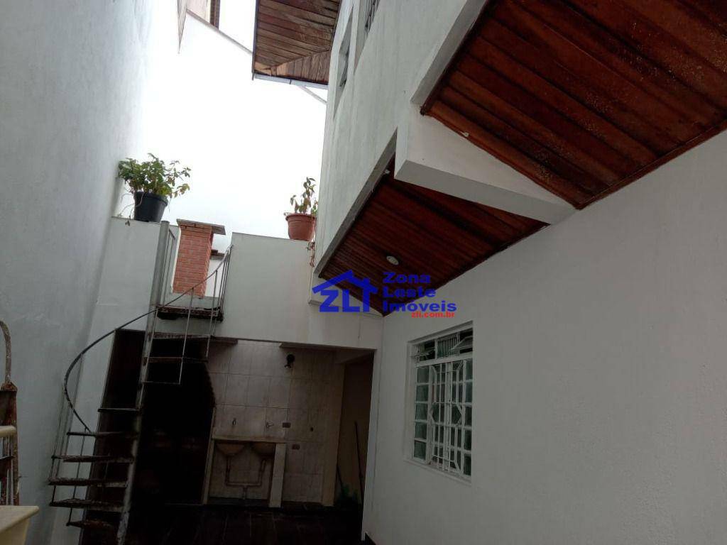 Sobrado à venda com 2 quartos, 140m² - Foto 18