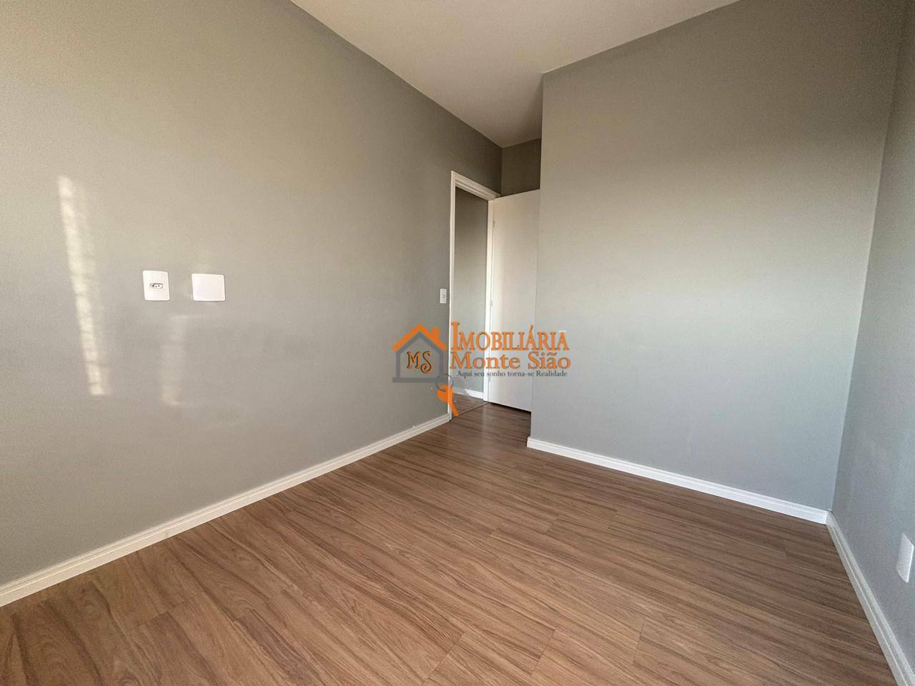 Apartamento à venda e aluguel com 2 quartos, 56m² - Foto 11