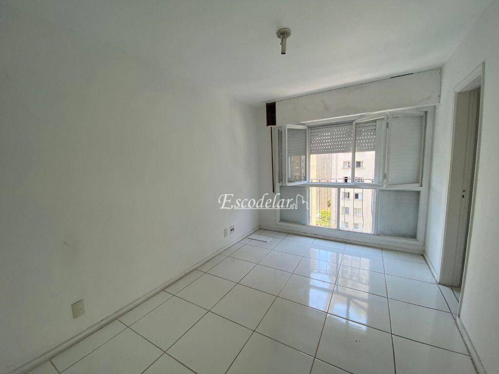 Apartamento para alugar com 3 quartos, 157m² - Foto 6