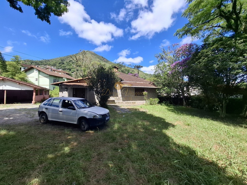 Casa à venda com 6 quartos, 1177m² - Foto 8